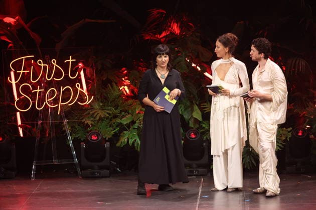 FIRST STEPS 2026 Moderator:innen Malaya Maximilian und No Fear Bernd Eichinger Award Laudatio: Ira Tondowski ( Preisverleihung auf der Buehne bei der FIRST STEPS 2026 Verleihung im Theater des Westens in Berlin Copyright: xEventpressxFuhrx