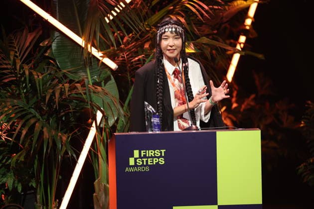 FIRST STEPS 2026 Short Steps Gewinnerfilm: QAMAJAI von Yerkezhan Sabitbekova Preisverleihung auf der Buehne bei der FIRST STEPS 2026 Verleihung im Theater des Westens in Berlin Copyright: xEventpressxFuhrx