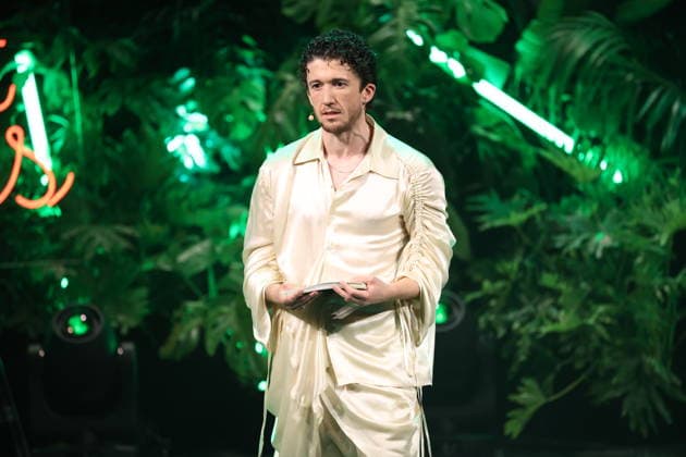 FIRST STEPS 2026 Moderator:innen Malaya Maximilian Preisverleihung auf der Buehne bei der FIRST STEPS 2026 Verleihung im Theater des Westens in Berlin Copyright: xEventpressxFuhrx