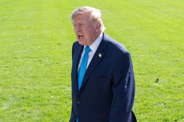 October 5, 2026, Washington, District Of Columbia, United States: President DONALD TRUMP speaks to reporters on the South Lawn of the White House before departing for Grand Island, Nebraska, where he is scheduled to hold a midterm campaign rally in support of Republican Sen. PETE RICKETTS. Washington United States - ZUMAk206 20261005_znp_k206_011 Copyright: xMattxKaminskyx