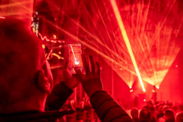 Essen Light Festival, in der Innenstadt, Licht & Segen Lumen Cantus, Musiksynchrone Lasershow im Essener Dom, von Lichtdesigner Manfred Olma, zu live Orgelmusik, NRW, Deutschland, Essen Light Festival