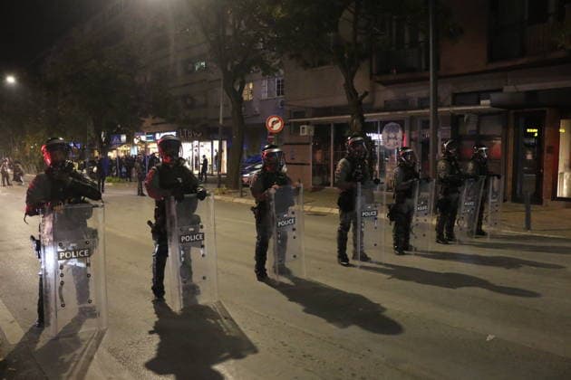 Protest in Pristina against convictions of former KLA commanders PRISTINA, KOSOVO - OCTOBER 5: Police block roads in the area as protesters gather in the capital during a protest in Pristina, Kosovo, against the convictions of former Kosovo Liberation Army (KLA) commanders by a court in The Hague, Netherlands, on October 5, 2026. Erkin Keci Anadolu Pristina Kosovo. Editorial use only. Please get in touch for any other usage.  Copyright: x2026xAnadoluxErkinxKecix