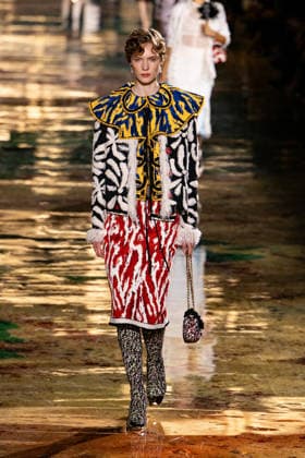 PFW Chanel - Runway LZ Models walk the runway during the Chanel Womenswear Spring Summer 2027 show as part of Paris Fashion Week on October 05, 2026 at Rolland Garros in Paris, France. Photo by Laurent Zabulon ABACAPRESS.COM  Copyright: xZabulonxLaurent ABACAx