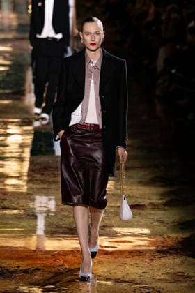 PFW Chanel - Runway LZ Models walk the runway during the Chanel Womenswear Spring Summer 2027 show as part of Paris Fashion Week on October 05, 2026 at Rolland Garros in Paris, France. Photo by Laurent Zabulon ABACAPRESS.COM  Copyright: xZabulonxLaurent ABACAx