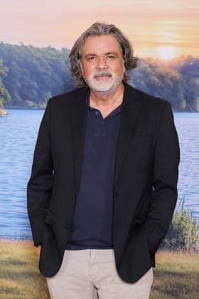 La Maison De Nos Reves Premiere - Paris Christophe Barratier attends the photocall for the premiere of La Maison De Nos Reves held at the Grand Rex Cinema in Paris, France on October 5, 2026. Photo by David Boyer ABACAPRESS.COM Paris France  Copyright: xBoyerxDavid ABACAx