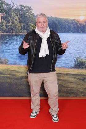 La Maison De Nos Reves Premiere - Paris Ludovic Berthillot attends the photocall for the premiere of La Maison De Nos Reves held at the Grand Rex Cinema in Paris, France on October 5, 2026. Photo by David Boyer ABACAPRESS.COM Paris France  Copyright: xBoyerxDavid ABACAx