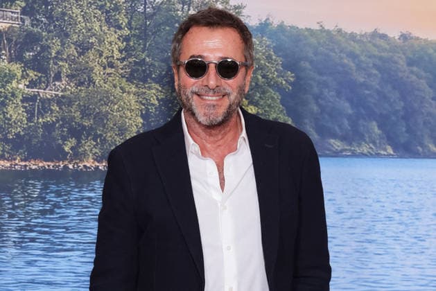 La Maison De Nos Reves Premiere - Paris Bernard Montiel attends the photocall for the premiere of La Maison De Nos Reves held at the Grand Rex Cinema in Paris, France on October 5, 2026. Photo by David Boyer ABACAPRESS.COM Paris France  Copyright: xBoyerxDavid ABACAx