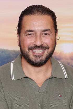 La Maison De Nos Reves Premiere - Paris Moundir Zoughari attends the photocall for the premiere of La Maison De Nos Reves held at the Grand Rex Cinema in Paris, France on October 5, 2026. Photo by David Boyer ABACAPRESS.COM Paris France  Copyright: xBoyerxDavid ABACAx