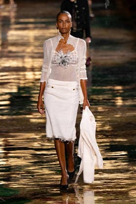 PFW Chanel - Runway LZ Models walk the runway during the Chanel Womenswear Spring Summer 2027 show as part of Paris Fashion Week on October 05, 2026 at Rolland Garros in Paris, France. Photo by Laurent Zabulon ABACAPRESS.COM  Copyright: xZabulonxLaurent ABACAx