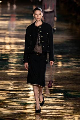 PFW Chanel - Runway LZ Models walk the runway during the Chanel Womenswear Spring Summer 2027 show as part of Paris Fashion Week on October 05, 2026 at Rolland Garros in Paris, France. Photo by Laurent Zabulon ABACAPRESS.COM  Copyright: xZabulonxLaurent ABACAx