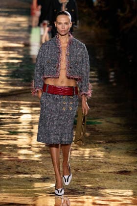 PFW Chanel - Runway LZ Models walk the runway during the Chanel Womenswear Spring Summer 2027 show as part of Paris Fashion Week on October 05, 2026 at Rolland Garros in Paris, France. Photo by Laurent Zabulon ABACAPRESS.COM  Copyright: xZabulonxLaurent ABACAx