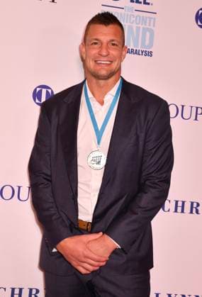 NEW YORK, NY - OCTOBER 5: Rob Gronkowski at the 41st Annual Great Sports Legends Dinner on October 5, 2026 at the New York Hilton in New York City. Copyright: xmpi099x