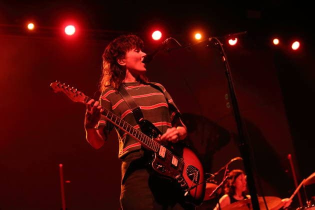 Courtney Barnett bei einem Konzert im Huxleys Neue Welt in Berlin, 5. Oktober 2026. Courtney Barnett Konzert Berlin
