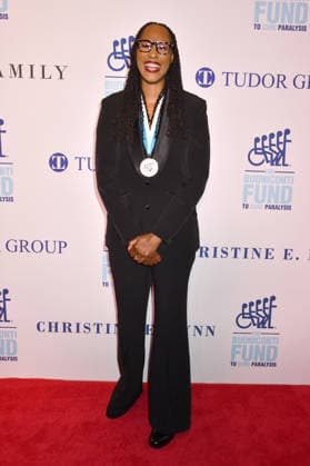NEW YORK, NY - OCTOBER 5: Chamique Holdsclaw at the 41st Annual Great Sports Legends Dinner on October 5, 2026 at the New York Hilton in New York City. Copyright: xmpi099 MediaPunchx