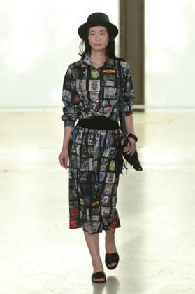 PFW - Agnes B Runway A model walks the runway during the Agnes B Womenswear Spring Summer 2027 show as part of the Paris Fashion Week on October 5, 2026 in Paris, France. Photo by Alain-Gil Gonzalez ABACAPRESS.COM Paris France  Copyright: xGonzalezxAlain-Gil ABACAx