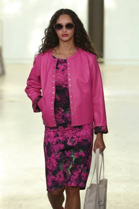 PFW - Agnes B Runway A model walks the runway during the Agnes B Womenswear Spring Summer 2027 show as part of the Paris Fashion Week on October 5, 2026 in Paris, France. Photo by Alain-Gil Gonzalez ABACAPRESS.COM Paris France  Copyright: xGonzalezxAlain-Gil ABACAx