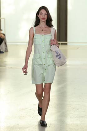 PFW - Agnes B Runway A model walks the runway during the Agnes B Womenswear Spring Summer 2027 show as part of the Paris Fashion Week on October 5, 2026 in Paris, France. Photo by Alain-Gil Gonzalez ABACAPRESS.COM Paris France  Copyright: xGonzalezxAlain-Gil ABACAx