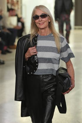 PFW - Agnes B Runway A model walks the runway during the Agnes B Womenswear Spring Summer 2027 show as part of the Paris Fashion Week on October 5, 2026 in Paris, France. Photo by Alain-Gil Gonzalez ABACAPRESS.COM Paris France  Copyright: xGonzalezxAlain-Gil ABACAx