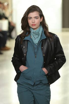 PFW - Agnes B Runway A model walks the runway during the Agnes B Womenswear Spring Summer 2027 show as part of the Paris Fashion Week on October 5, 2026 in Paris, France. Photo by Alain-Gil Gonzalez ABACAPRESS.COM Paris France  Copyright: xGonzalezxAlain-Gil ABACAx