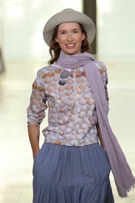 PFW - Agnes B Runway A model walks the runway during the Agnes B Womenswear Spring Summer 2027 show as part of the Paris Fashion Week on October 5, 2026 in Paris, France. Photo by Alain-Gil Gonzalez ABACAPRESS.COM Paris France  Copyright: xGonzalezxAlain-Gil ABACAx
