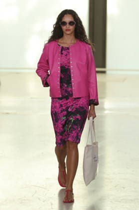 PFW - Agnes B Runway A model walks the runway during the Agnes B Womenswear Spring Summer 2027 show as part of the Paris Fashion Week on October 5, 2026 in Paris, France. Photo by Alain-Gil Gonzalez ABACAPRESS.COM Paris France  Copyright: xGonzalezxAlain-Gil ABACAx