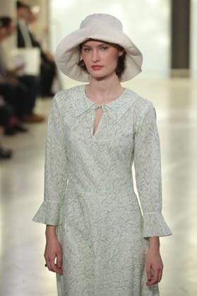 PFW - Agnes B Runway A model walks the runway during the Agnes B Womenswear Spring Summer 2027 show as part of the Paris Fashion Week on October 5, 2026 in Paris, France. Photo by Alain-Gil Gonzalez ABACAPRESS.COM Paris France  Copyright: xGonzalezxAlain-Gil ABACAx