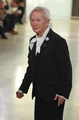 PFW - Agnes B Runway A model walks the runway during the Agnes B Womenswear Spring Summer 2027 show as part of the Paris Fashion Week on October 5, 2026 in Paris, France. Photo by Alain-Gil Gonzalez ABACAPRESS.COM Paris France  Copyright: xGonzalezxAlain-Gil ABACAx