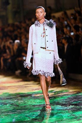PFW - Chanel Runway A model walks the runway during the Chanel Womenswear Spring Summer 2027 show as part of Paris Fashion Week on October 05, 2026 in Paris, France. Photo by Franck Castel ABACAPRESS.COM Paris France  Copyright: xCastelxFranck ABACAx
