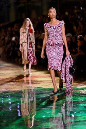 PFW - Chanel Runway A model walks the runway during the Chanel Womenswear Spring Summer 2027 show as part of Paris Fashion Week on October 05, 2026 in Paris, France. Photo by Franck Castel ABACAPRESS.COM Paris France  Copyright: xCastelxFranck ABACAx