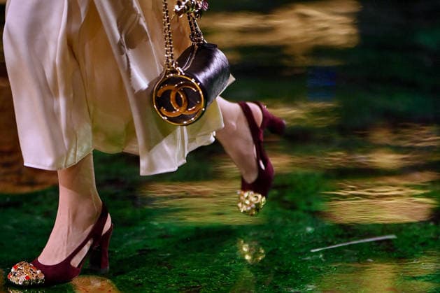 PFW - Chanel Runway A model bag detail walks the runway during the Chanel Womenswear Spring Summer 2027 show as part of Paris Fashion Week on October 05, 2026 in Paris, France. Photo by Franck Castel ABACAPRESS.COM Paris France  Copyright: xCastelxFranck ABACAx