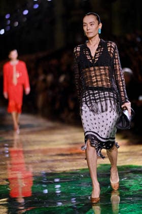 PFW - Chanel Runway A model walks the runway during the Chanel Womenswear Spring Summer 2027 show as part of Paris Fashion Week on October 05, 2026 in Paris, France. Photo by Franck Castel ABACAPRESS.COM Paris France  Copyright: xCastelxFranck ABACAx