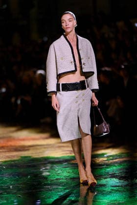 PFW - Chanel Runway A model walks the runway during the Chanel Womenswear Spring Summer 2027 show as part of Paris Fashion Week on October 05, 2026 in Paris, France. Photo by Franck Castel ABACAPRESS.COM Paris France  Copyright: xCastelxFranck ABACAx