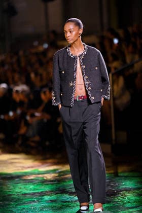 PFW - Chanel Runway A model walks the runway during the Chanel Womenswear Spring Summer 2027 show as part of Paris Fashion Week on October 05, 2026 in Paris, France. Photo by Franck Castel ABACAPRESS.COM Paris France  Copyright: xCastelxFranck ABACAx