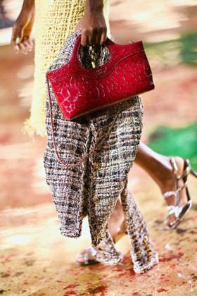 PFW - Chanel Runway A model bag detail walks the runway during the Chanel Womenswear Spring Summer 2027 show as part of Paris Fashion Week on October 05, 2026 in Paris, France. Photo by Franck Castel ABACAPRESS.COM Paris France  Copyright: xCastelxFranck ABACAx