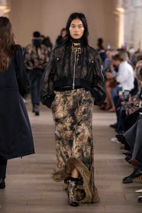 Sacai PAP Spring Summer 2027 fashion show at the Grand Palais in Paris during Fashion Week on October 5, 2026, Paris, France  Copyright: xAgencex xBestimagexAgencex xBestimagex