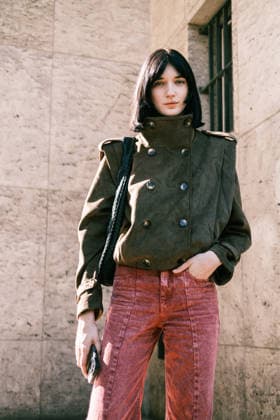 Eva Komuves Paris Fashion Week PAP SS27 Shiatzy Chen 460226 October 5, 2026  Copyright: xJean-BaptistexSoulliatx xStarfacex STAR_460226_033