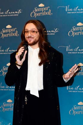Riccardo Simonetti bei der Pressekonferenz zum SemperOpernball 2027 unter dem Motto Vivi il momento - Eine Nacht in Elbflorenz im Hotel Taschenbergpalais Kempinski Dresden. Dresden, 05.10.2026