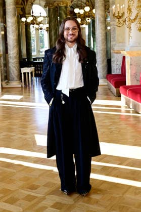 Riccardo Simonetti beim Photocall zum SemperOpernball 2027 unter dem Motto Vivi il momento - Eine Nacht in Elbflorenz im Rundfoyer der Semperoper Dresden. Dresden, 05.10.2026