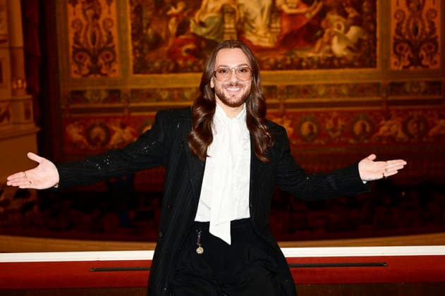 Riccardo Simonetti beim Photocall zum SemperOpernball 2027 unter dem Motto Vivi il momento - Eine Nacht in Elbflorenz im Rundfoyer der Semperoper Dresden. Dresden, 05.10.2026