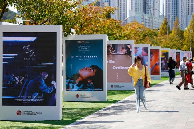 people visit the Busan International Film Festival, South Korea People walk near the Busan Cinema Center, the main venue of the 31st Busan International Film Festival (BIFF), in Busan, South Korea, on October 06, 2026. Busan South Korea  Copyright: xMatrixxImages JungxUi-Chelx