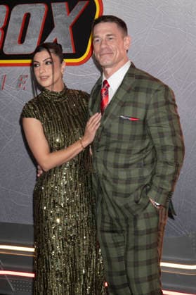 John Cena mit Ehefrau Shay Shariatzadeh bei der Premiere des Apple TV-Films Matchbox The Movie im AMC Lincoln Square Theater. New Yok, 05.10.2026