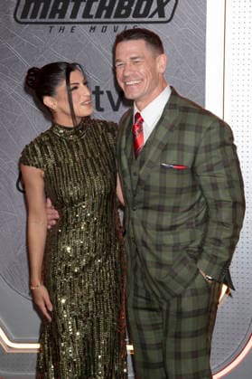 John Cena mit Ehefrau Shay Shariatzadeh bei der Premiere des Apple TV-Films Matchbox The Movie im AMC Lincoln Square Theater. New Yok, 05.10.2026