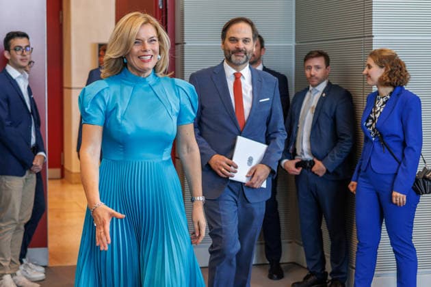 Bundestag Bundestagspraesidentin Julia Kloeckner empfaengt den Ministerpraesident der Republik Litauen, Mindaugas Sinkevicius im Deutschen Bundestag am 06.10.26 in Berlin. Berlin Berlin Deutschland Bundestag