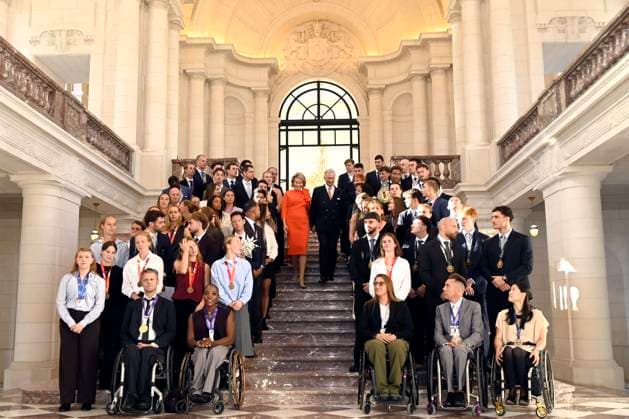 King Philippe and Queen Mathilde receive the Belgian athletes (2025-2026) BRUSSELS, BELGIUM - OCTOBER 06 : King Philippe and Queen Mathilde are hosting a reception at Laeken Castle for Belgian athletes who have distinguished themselves over the past two years. Among them are athletes who have won a medal at a European or World Championship in an Olympic or Paralympic sport, as well as those who have achieved an exceptional performance on the world stage on October 6, 2026 in Brussels, Belgium, 06 10 2026 Brussels Belgium  Copyright: xDidierxLebrunx