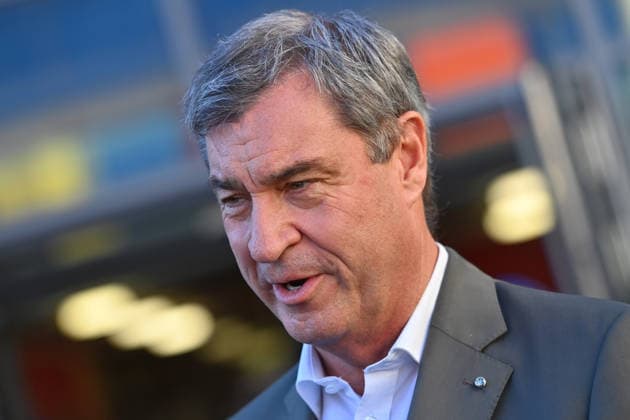 Markus SOEDER (Ministerpraesident Bayern und CSU Vorsitzender), Einzelbild,angeschnittenes Einzelmotiv,Portraet,Portrait,Porträt. Markus SOEDER (Ministerpraesident Bayern und CSU Vorsitzender) besucht gemeinsam mit Gesundheitsministerin Judith Gerlach und Kultusministerin Anna Stolz am 06.10.2026 die Sport-Grundschule an der Margarethe-Danzi-Straße in Muenchen und informiert sich im Vorfeld des landesweiten Praeventionstages am 12. Oktober über erfolgreiche Praevention und Gesundheitsfoerderung im Schulalltag
