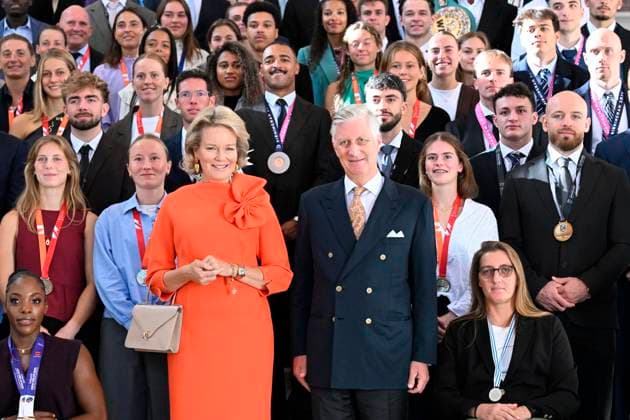 King Philippe and Queen Mathilde receive the Belgian athletes (2025-2026) BRUSSELS, BELGIUM - OCTOBER 06 : King Philippe and Queen Mathilde are hosting a reception at Laeken Castle for Belgian athletes who have distinguished themselves over the past two years. Among them are athletes who have won a medal at a European or World Championship in an Olympic or Paralympic sport, as well as those who have achieved an exceptional performance on the world stage on October 6, 2026 in Brussels, Belgium, 06 10 2026 Brussels Belgium  Copyright: xDidierxLebrunx