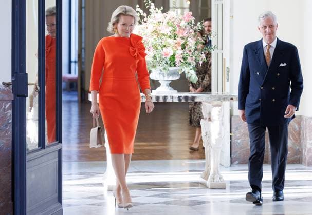 Queen Mathilde of Belgium and King Philippe - Filip of Belgium pictured during a royal meeting with the top Belgian athletes who have distinguished themselves over the past two years, at Laken Royal Castle, on Tuesday 6 October 2026. This concerns athletes who won a medal at a European or World Championship in an Olympic or Paralympic discipline, as well as Belgian athletes who have distinguished themselves exceptionally at the world level.  BENOITxDOPPAGNE 188890031