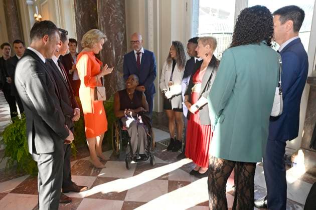King Philippe and Queen Mathilde receive the Belgian athletes (2025-2026) BRUSSELS, BELGIUM - OCTOBER 06 : Lea Bayekula (Paralympic Team Belgium) pictured with the Queen Mathilde. King Philippe and Queen Mathilde are hosting a reception at Laeken Castle for Belgian athletes who have distinguished themselves over the past two years. Among them are athletes who have won a medal at a European or World Championship in an Olympic or Paralympic sport, as well as those who have achieved an exceptional performance on the world stage on October 6, 2026 in Brussels, Belgium, 06 10 2026 Brussels Belgium  Copyright: xDidierxLebrunx