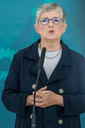 Buendnis 90 Die Gruenen im Bundestag Britta Haßelmann von Buendnis 90 Die Gruenen im Bundestag am 06.10.26 in Berlin. Berlin Berlin Deutschland Reichstag