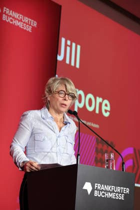 06.10.2026, Frankfurt am Main, DEU, Frankfurter Buchmesse. Eroeffnungspressekonferenz der Frankfurter Buchmesse mit Jill Lepore, amerikanische Historikerin